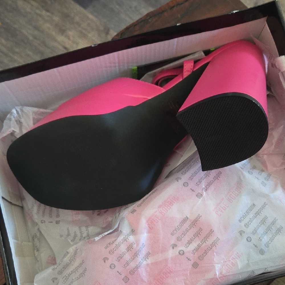 Pink Platform Heels - Picture 5 of 7